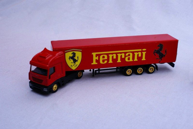 ferrari0183.jpg